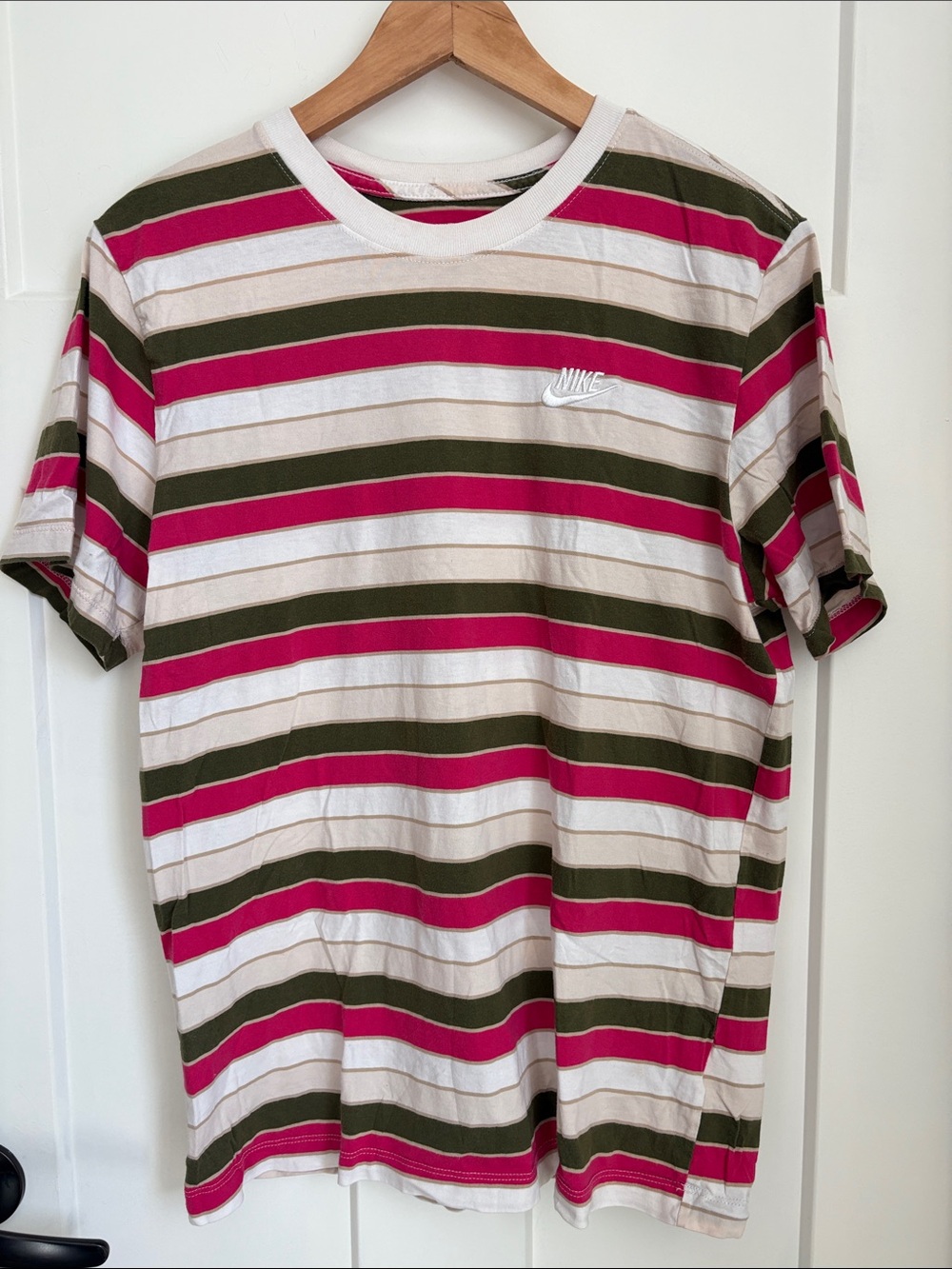 Nike Men's Striped Crew Neck T‑Shirt — White, Olive & Pink